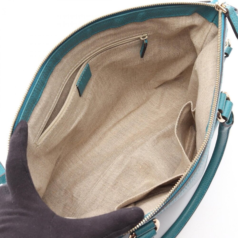 Gucci Interlocking GG Leather Handbag - Picture 4 of 10